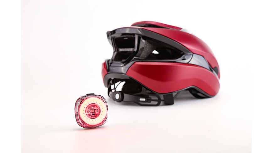 Lumos Ultra Fly Pro Mips + Firefly D