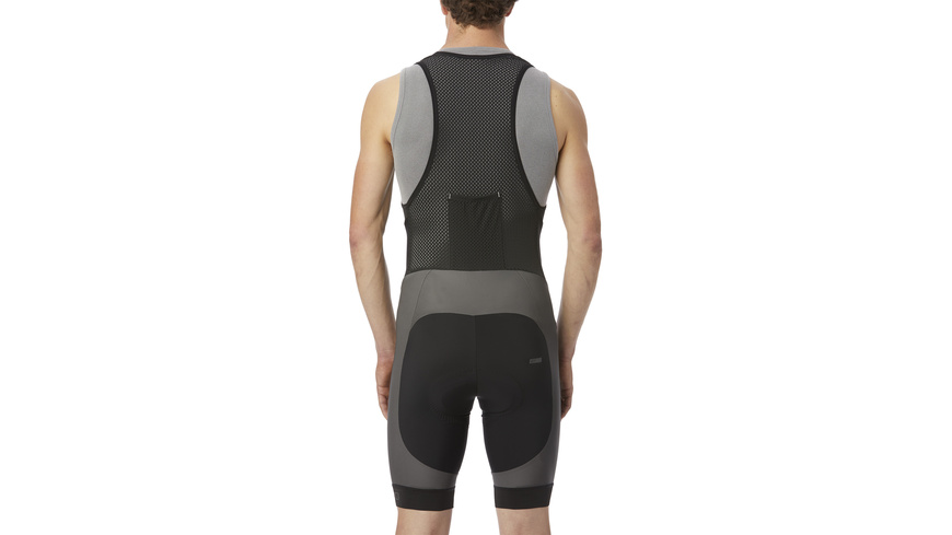 Giro M CHRONO EXPERT Bib Short Studio Collection - Trägerhose mit Polster Giro M CHRONO EXPERT Bib Short Studio Collection - Trägerhose mit Polster