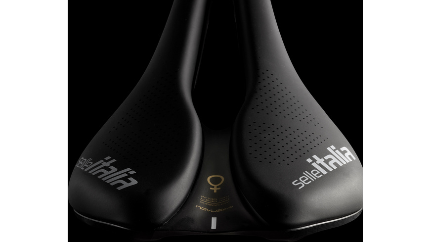 Selle Italia Novus Boost EVO Lady TM SF