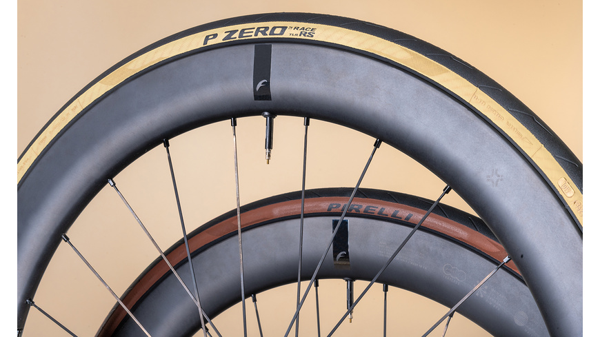 Pirelli P ZERO Race TLR RS