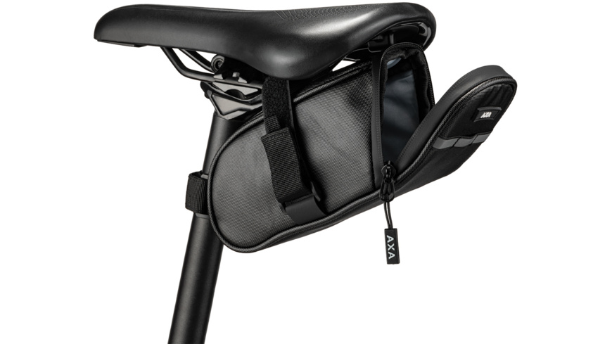 AXA Imsenso XL Rahmenschloss AZ + ULC 130 Plug-In Chain + Satteltasche AXA Imsenso XL Rahmenschloss AZ + ULC 130 Plug-In Chain + Satteltasche