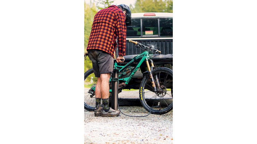 Blackburn Floor Pump Chamber Tubeless Blackburn Floor Pump Chamber Tubeless