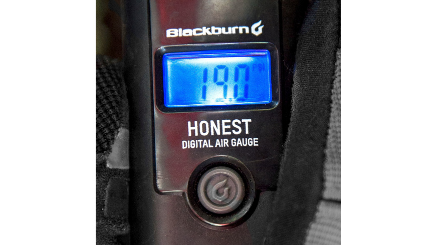 Blackburn Honest Digital Pressure Gauge