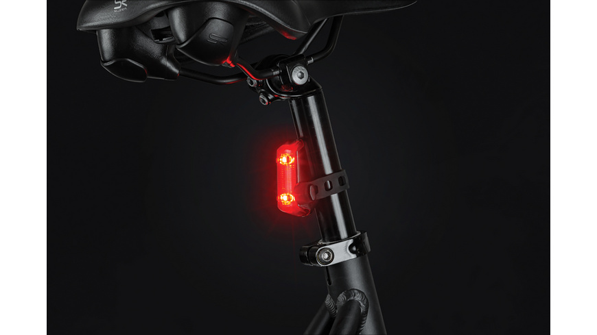 AXA DWN 70 LUX USB / DWN Brake Light (Set) AXA DWN 70 LUX USB / DWN Brake Light (Set)