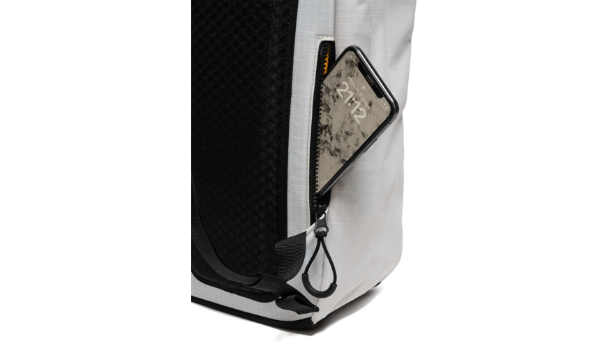 Capsuled Messenger Bag