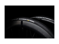 Pirelli P ZERO Race TLR RS