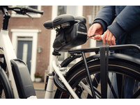 AXA Plug-In Chain / Cable Satteltasche